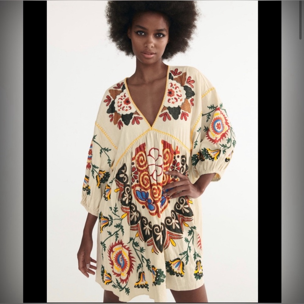 ZARA embroidered linen-like dress. Oversized fit